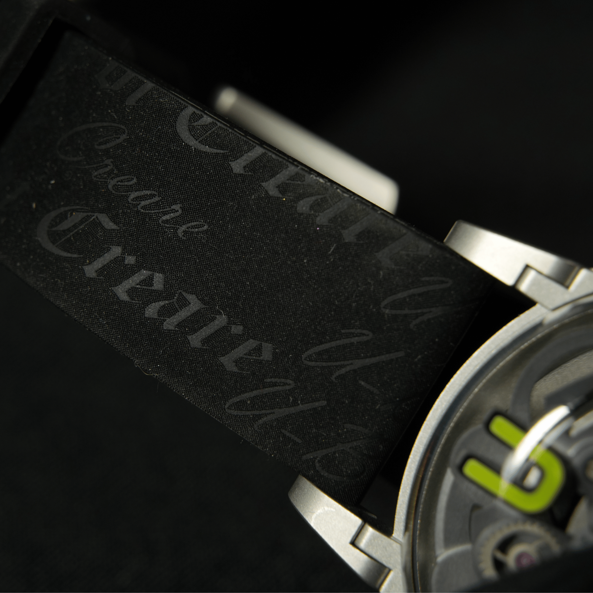 U-65 44MM SS GREEN