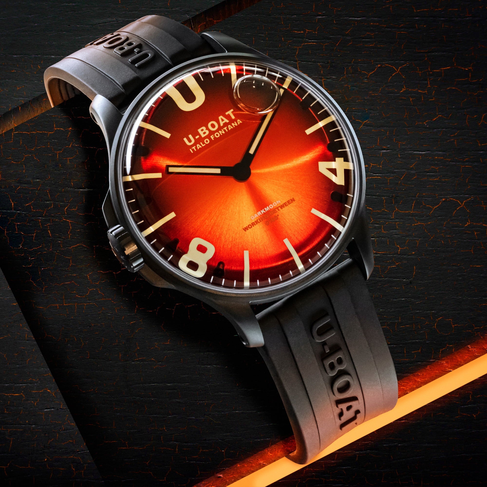 DARKMOON 44MM RED PVD SOLEIL - Image 3