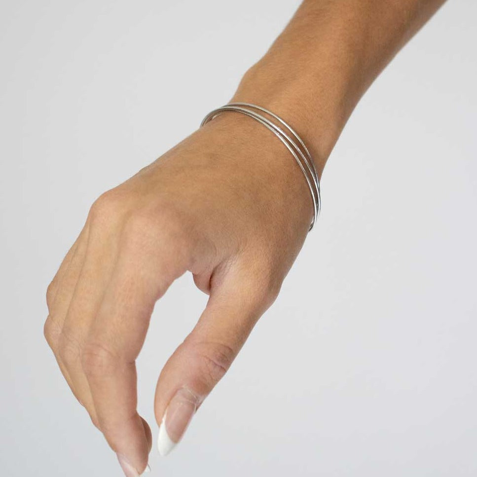 Pesavento Elegance Pink Bangle with Black Polvere Medium Width WDNAB365