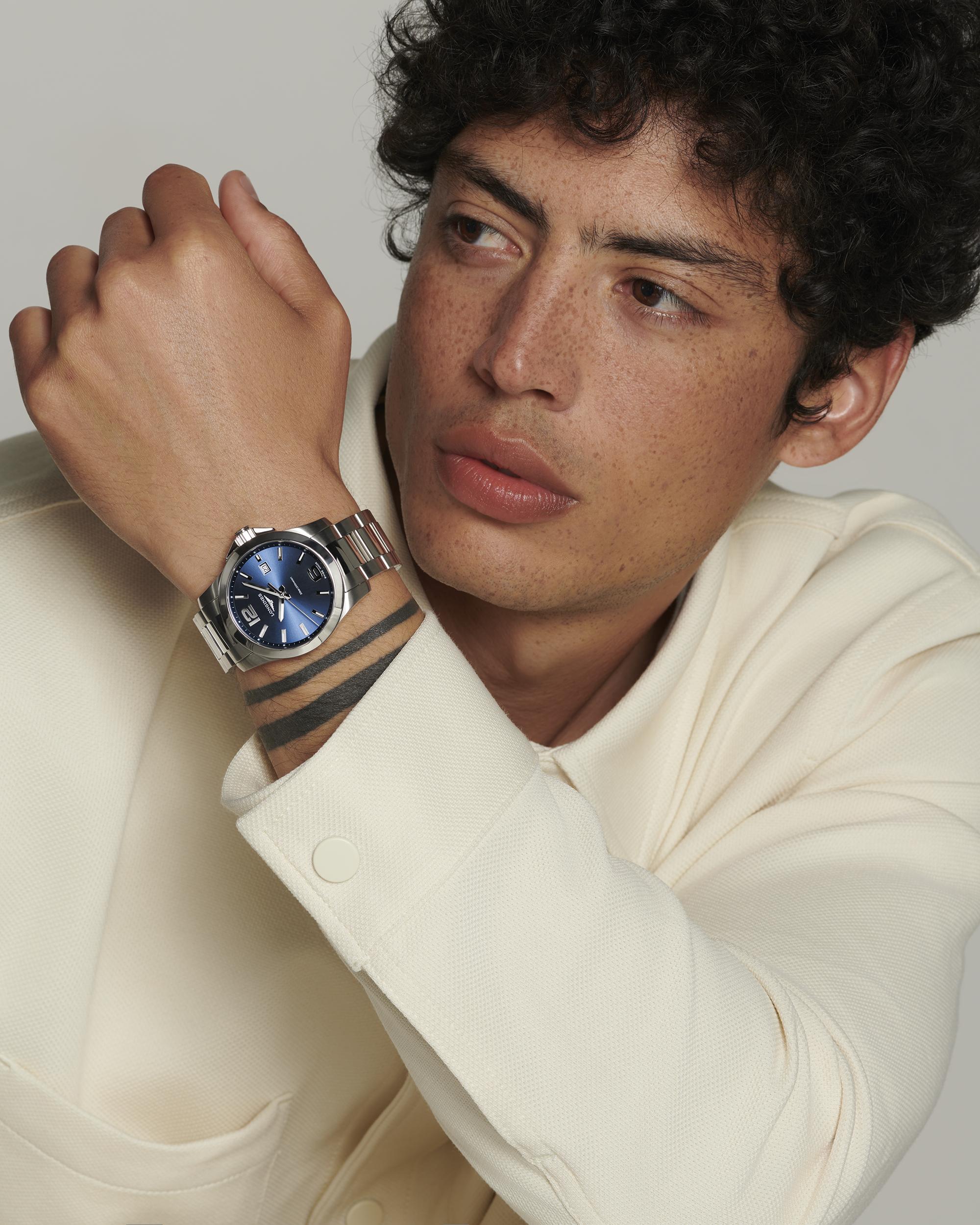 Longines Conquest L37594966