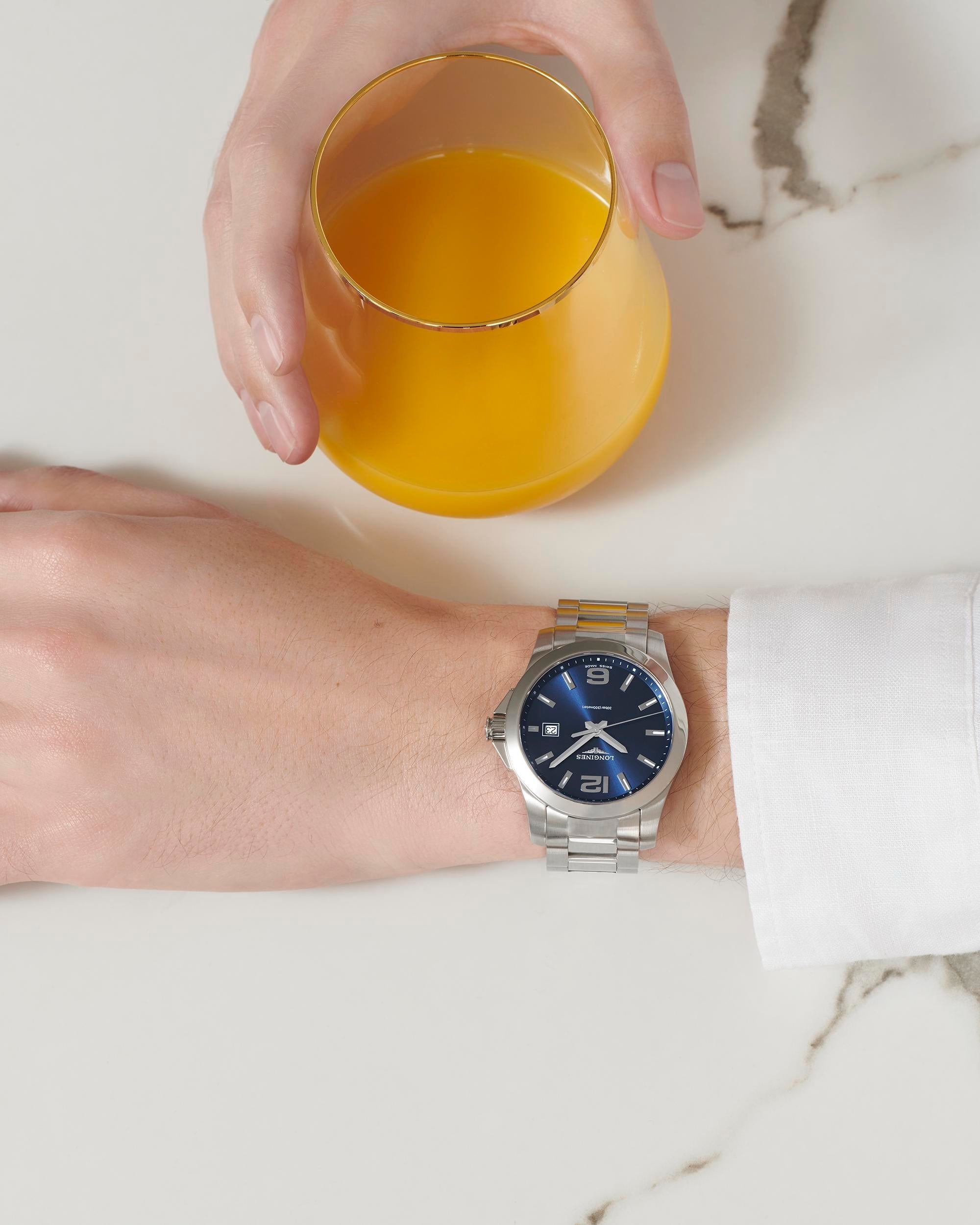 Longines Conquest L37594966