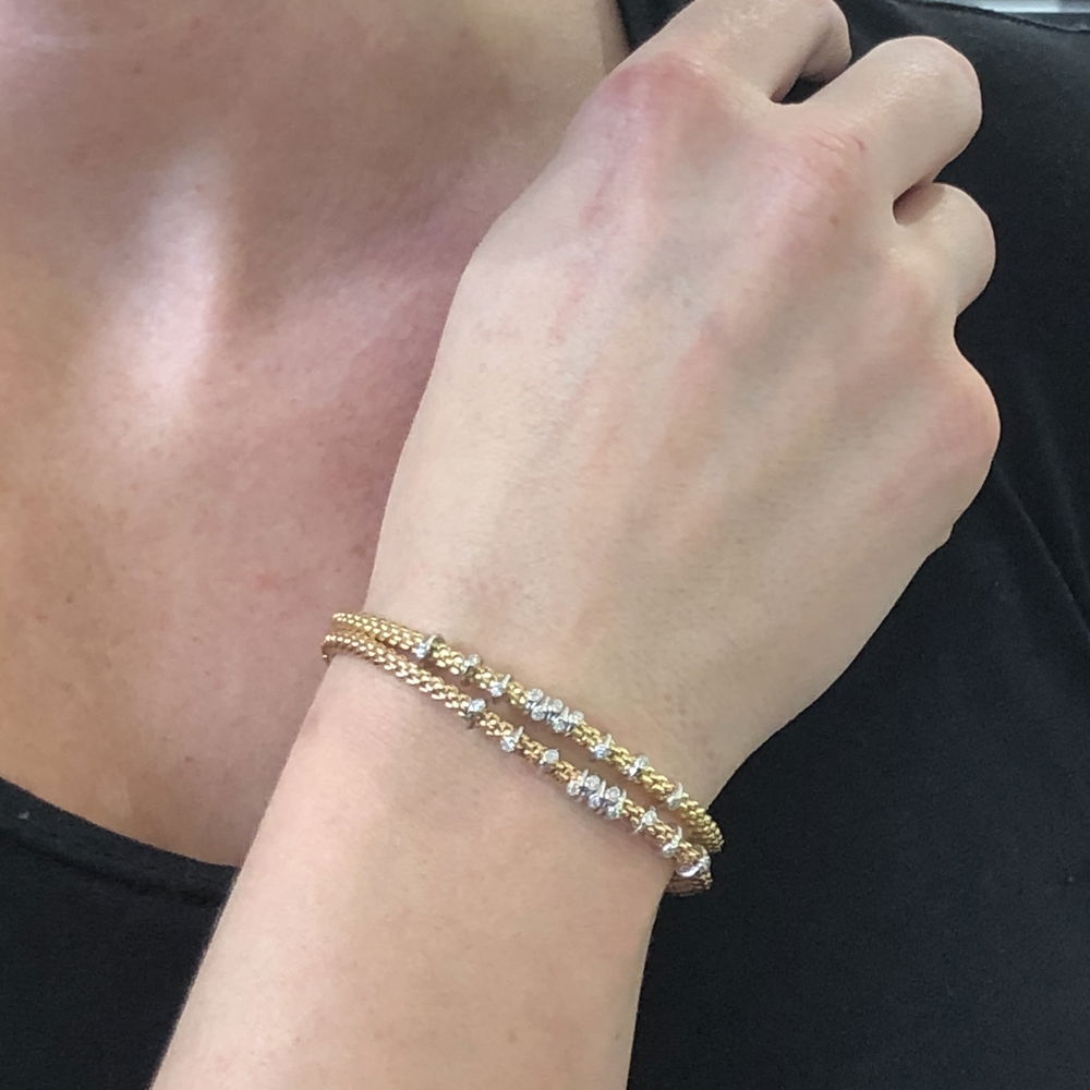 Fope
Prima Flex'It Bracelet in White Gold with Dew Drop Floating Diamonds - Size M (17 cm) 74708BX_BB_B_XBX_00M