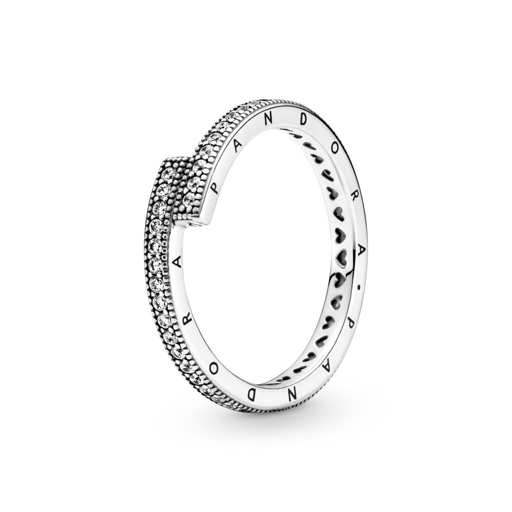 Pandora logo sterling silver ring with clear 199491C01