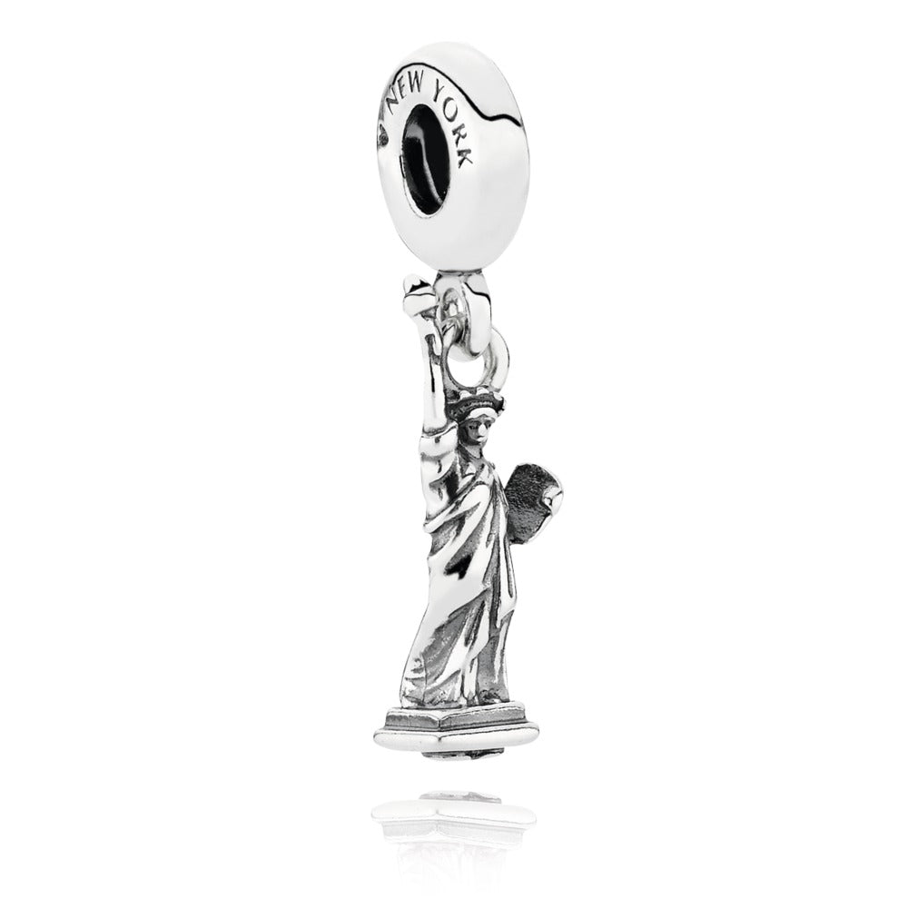 Pandora Statue of Liberty 791077
