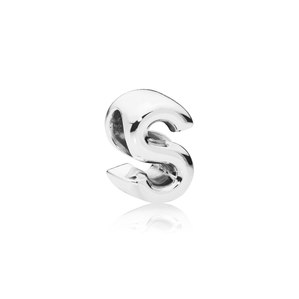 Pandora Letter S charm in sterling silver with heart pattern 797473